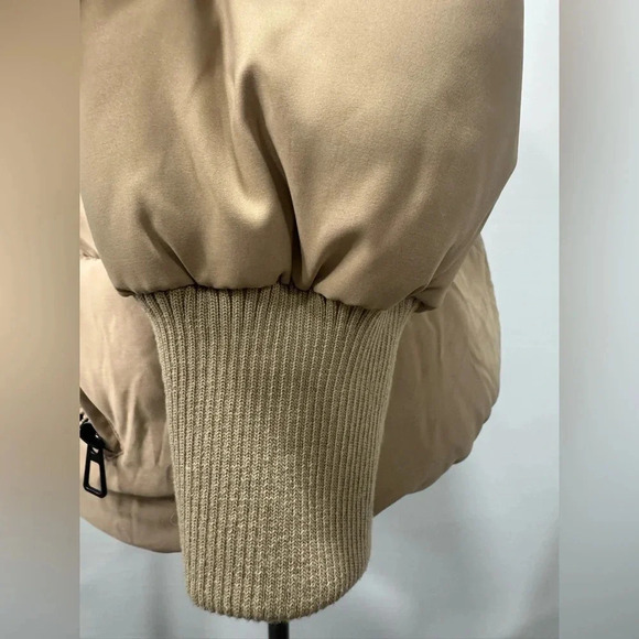 Pink Diamond Giselle Puffer Jacket small - Picture 7 of 16